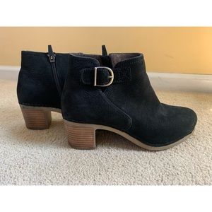 Dansko Henley Nubuck Boots 6.5-7